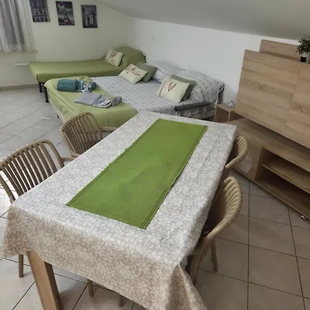 Appartamento Mansarda Petrarca