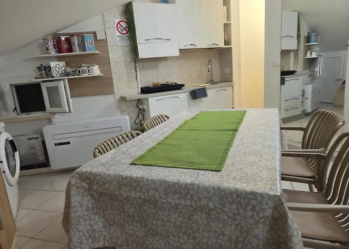 Mansarda Petrarca Apartmán *